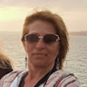 Meet your Posher, Deborah